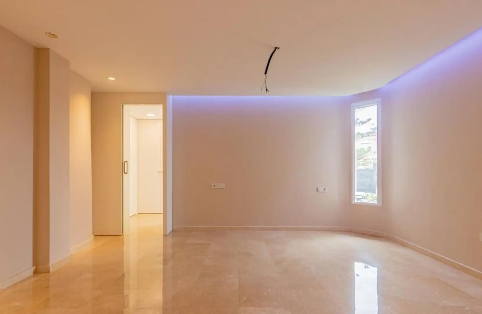 Apartamento en venta en Pueblo - Urbanizaciones