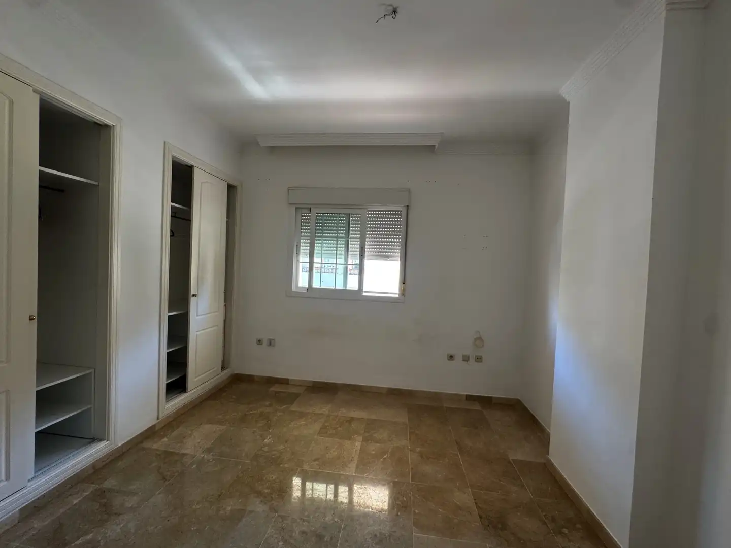 Apartamento con piscina en venta en Nueva Andalucía, imagen 18