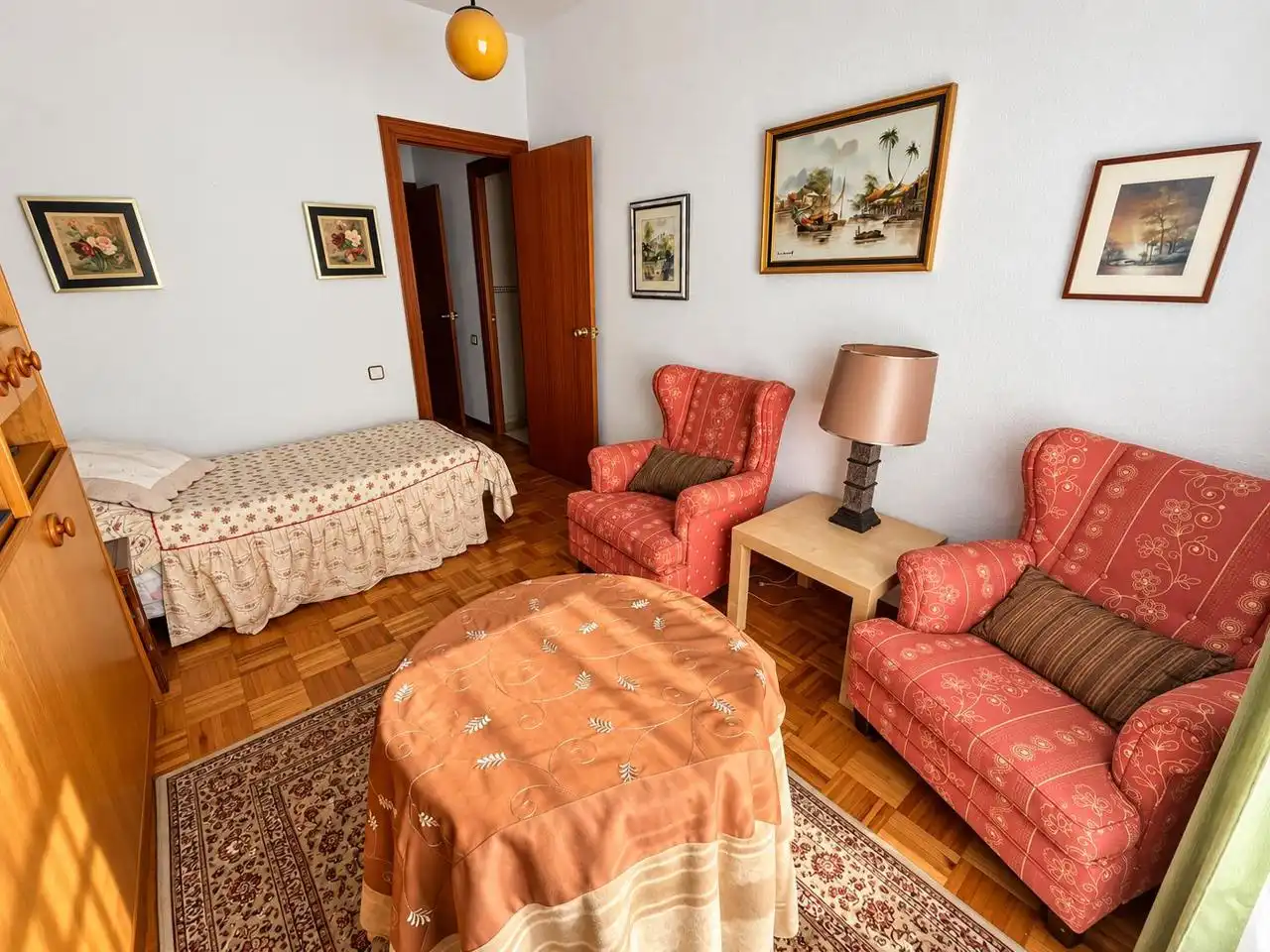 Sala de estar de Piso en venta en Madrid con Calefacción, Parquet y Terraza