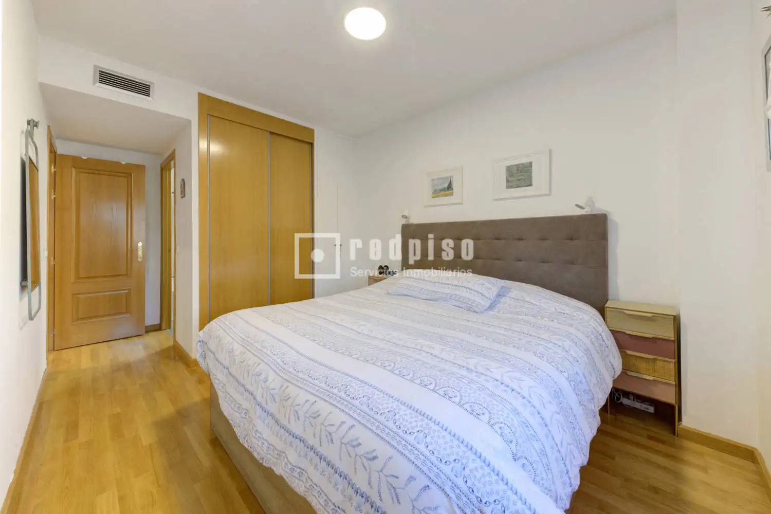 Schlafzimmer von Wohnung zum Verkauf in Boadilla del Monte mit Klimaanlage, Heizung und Privatgarten