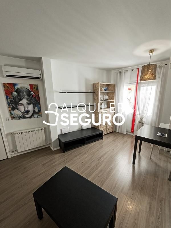 Flat to rent in Chisperos, Los Cármenes