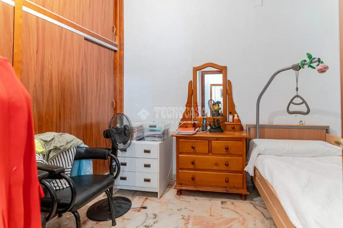 Dormitori de Casa adosada en venda en Motril amb Aire condicionat