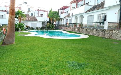 Jardí de Casa adosada en venda en Benalup-Casas Viejas amb Terrassa i Balcó