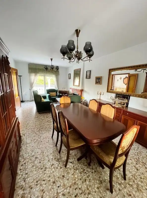 Comedor de Casa o chalet en venta en Nuevo Baztán con Calefacción, Jardín privado y Piscina