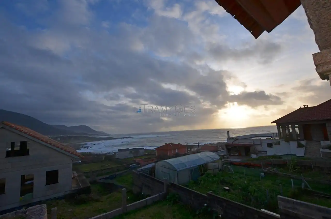 Vista exterior de Casa o chalet en venta en Oia con Calefacción, Jardín privado y Terraza