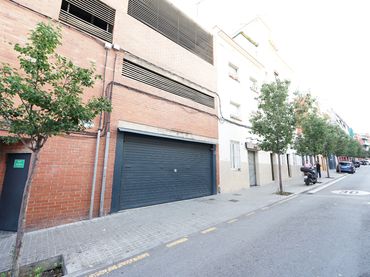 Moto in vendita a Carrer de Milà i Fontanals 126
