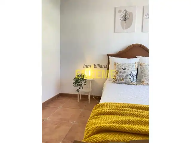 Casa aparellada amb terrassa en venda a Cuevas del Becerro, imagen 57