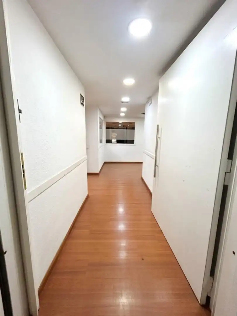 Gewerbefläche zur Miete in Carrer Carrer València, imagen 12