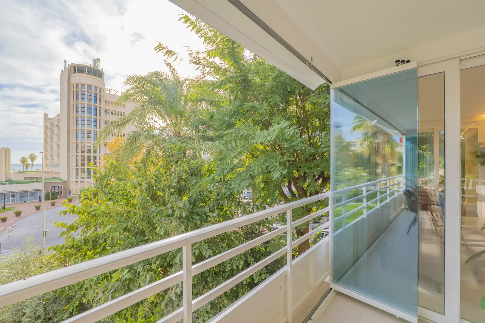Terraza de Piso en venta en Torremolinos con Aire acondicionado, Terraza y Internet