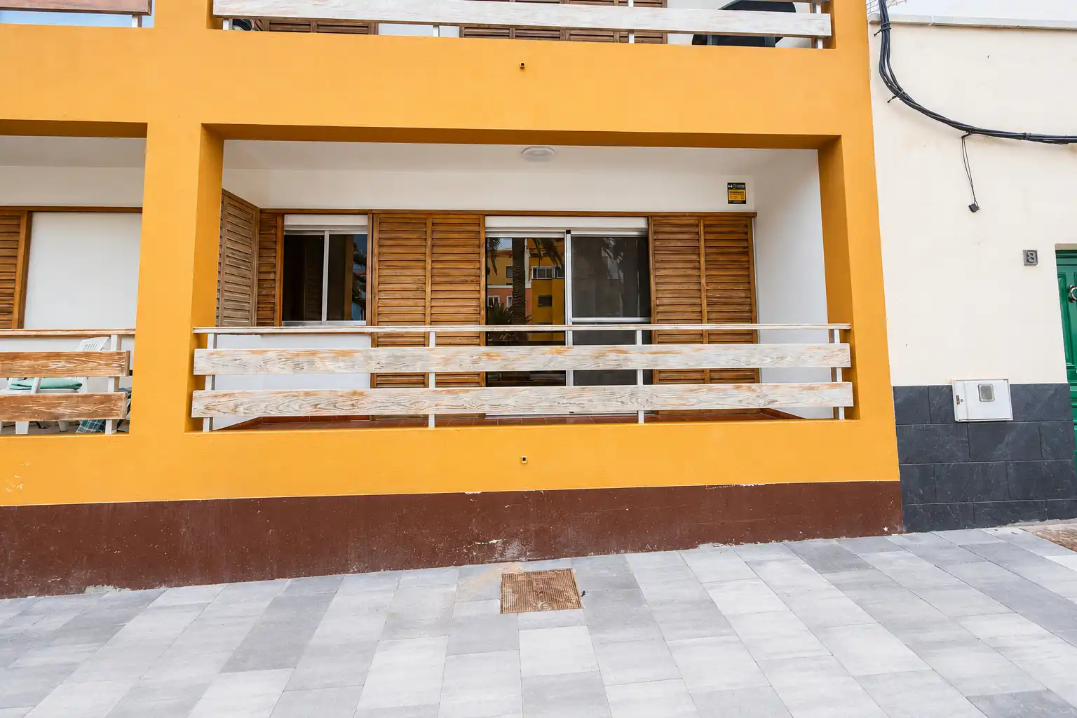 Vista exterior de Piso en venta en Gáldar