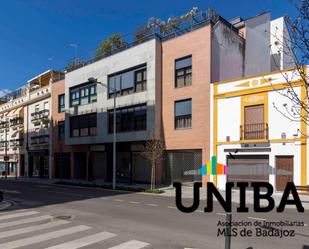 Vista exterior de Dúplex en venda en Badajoz Capital amb Aire condicionat, Calefacció i Parquet
