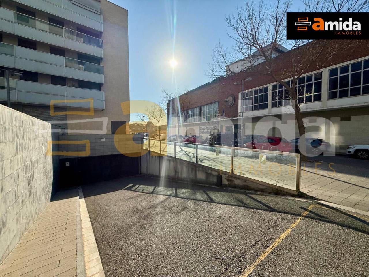 Vista exterior de Garatge en venda en Sabadell