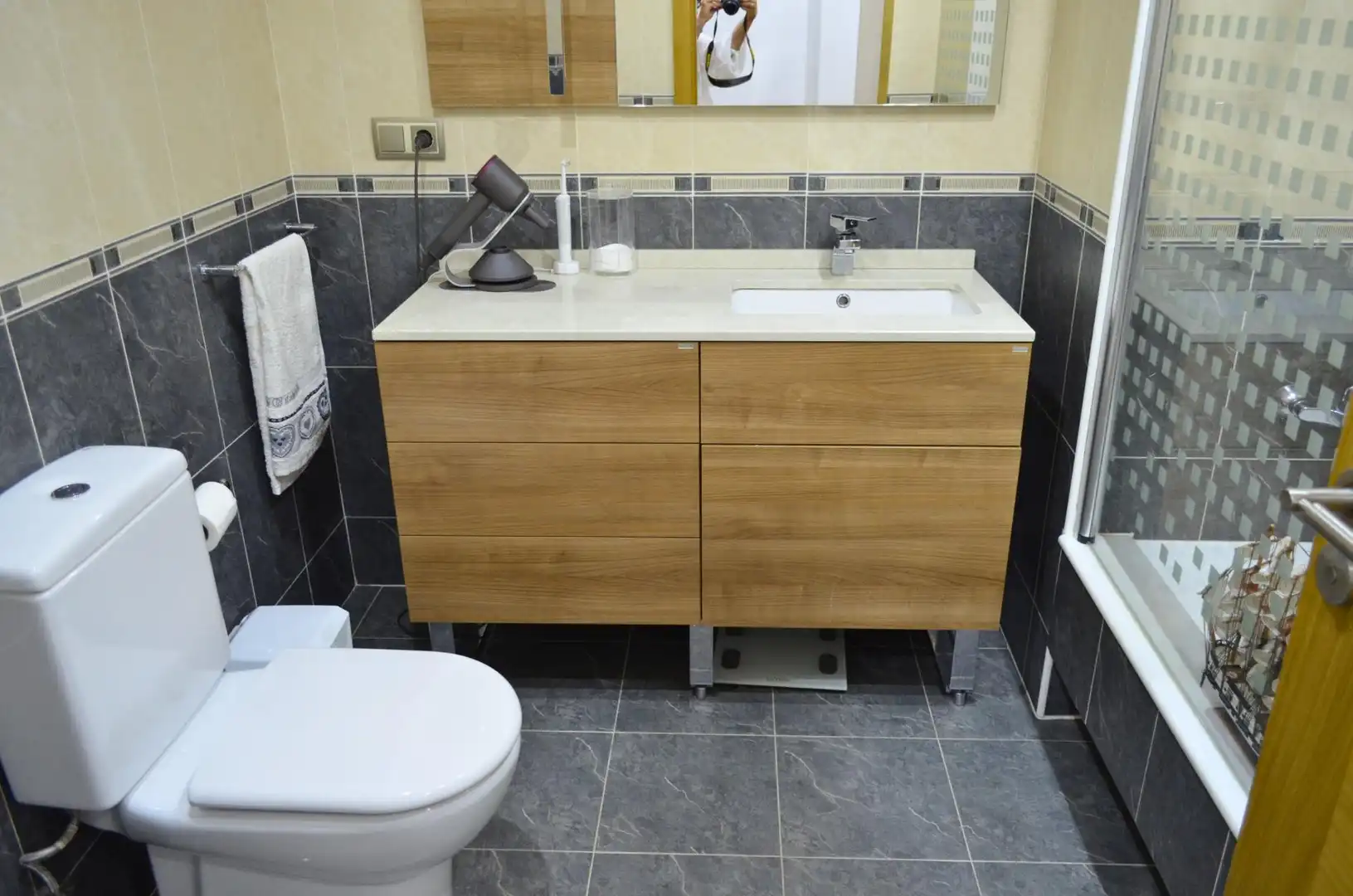 Bathroom of Flat for sale in Carballo  with Heating, Storage room and Furnished