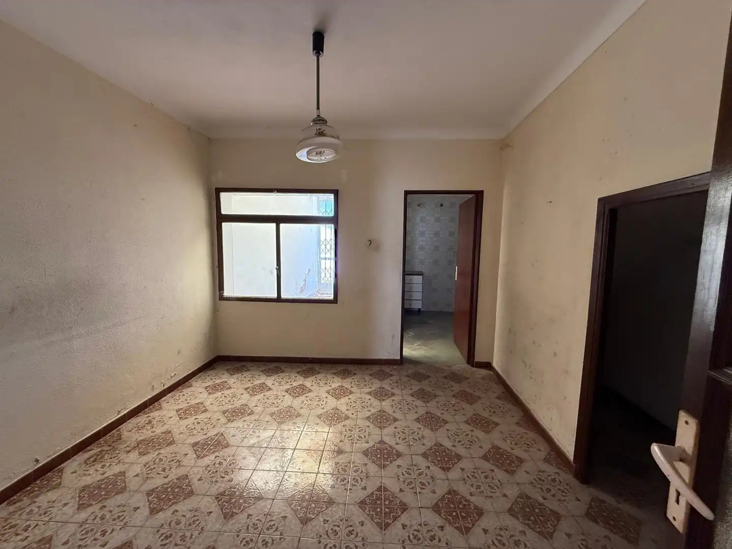 Casa adosada en venda a Benaoján