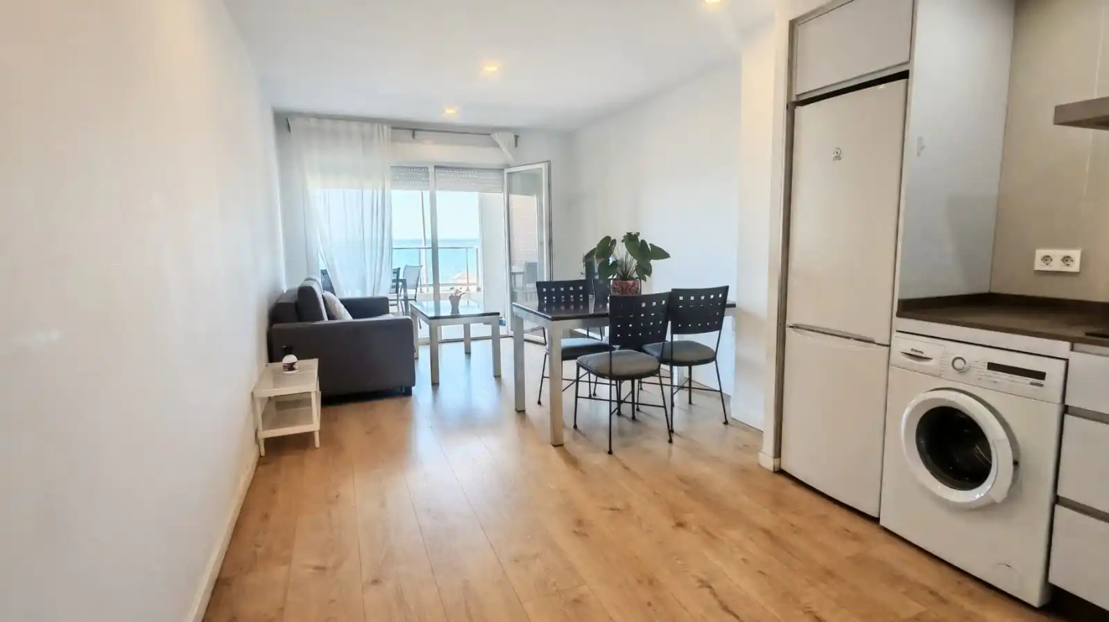 Flat with terrace to rent in Avenida del Mediterráneo, imagen 5
