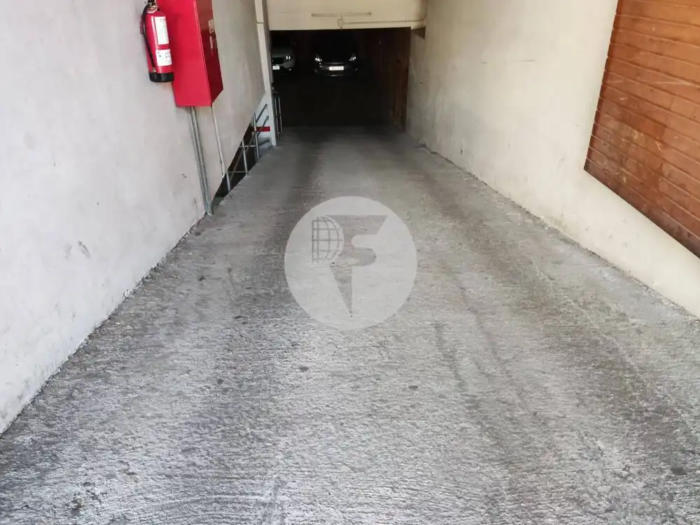 Parkplatz zum Verkauf in Estació de França, imagen 3
