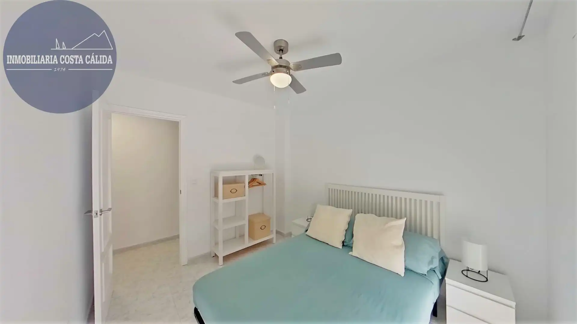 Habitación de Piso en venta en Águilas con Amueblado, Horno y Microondas