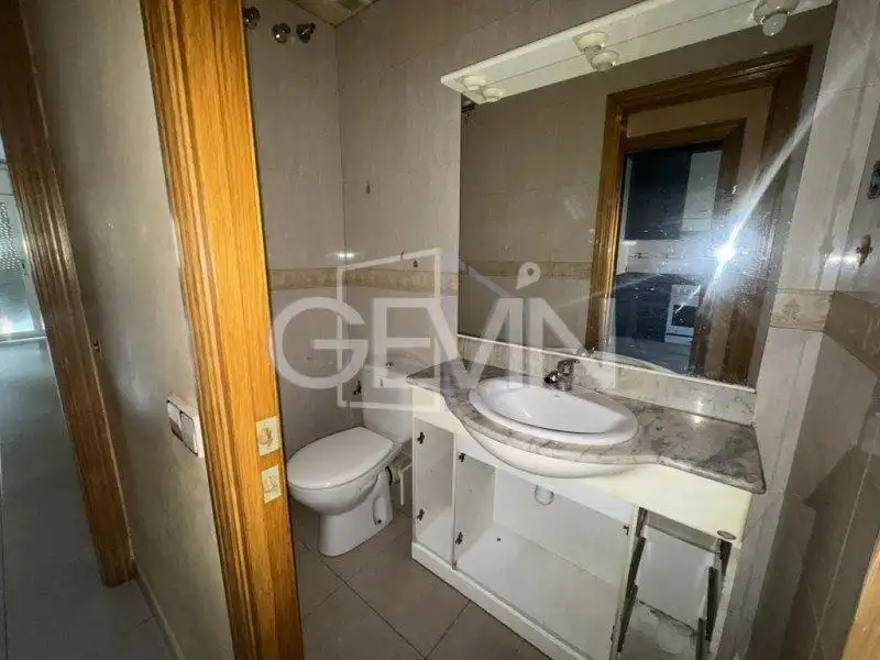 Bathroom of Flat for sale in Mollet del Vallès  with Balcony