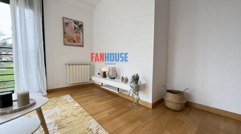 Foto 5 de Apartamento en venta en José María Marcilla, Montecerrao, Oviedo