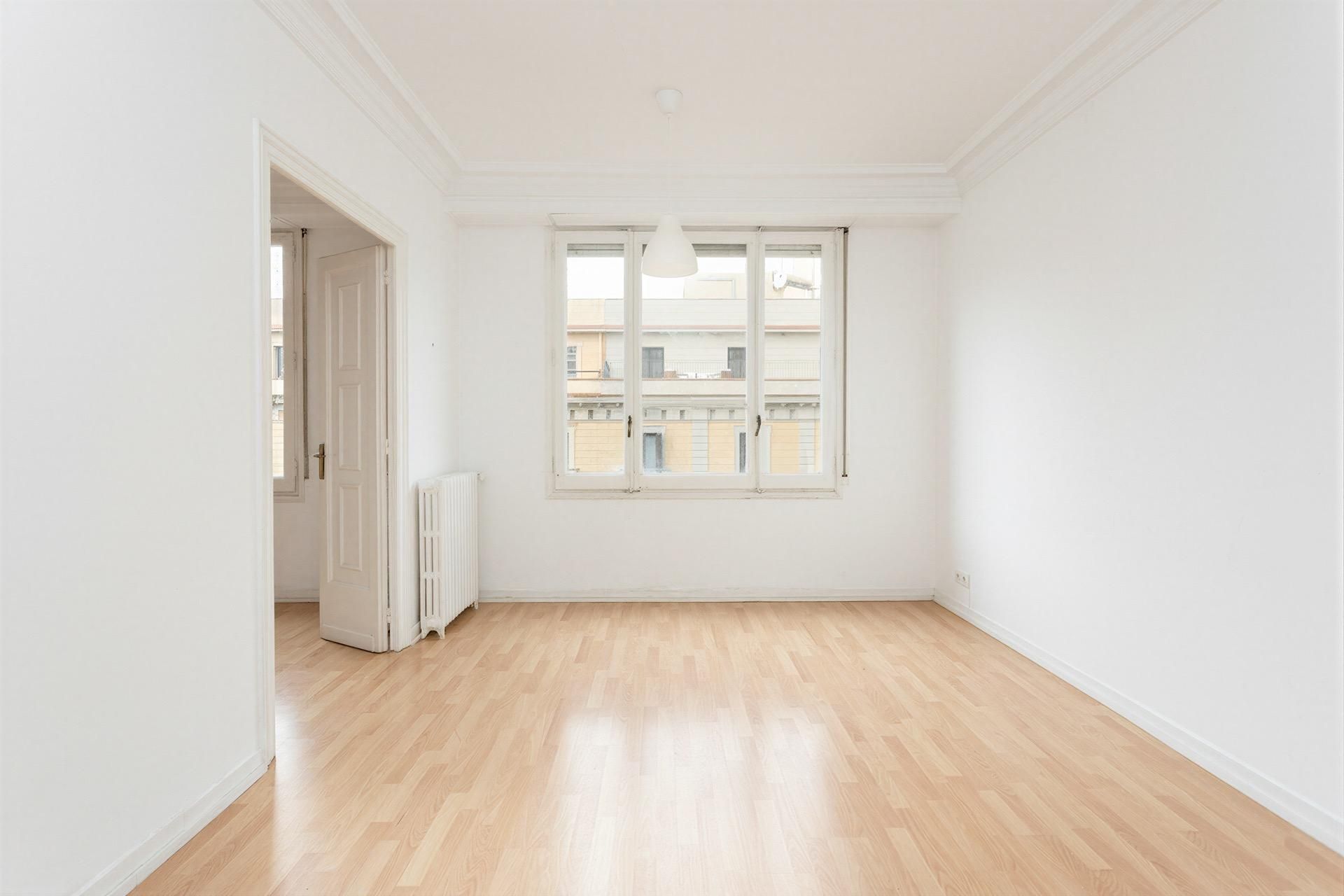 Sala d'estar de Pis en venda en  Barcelona Capital amb Calefacció