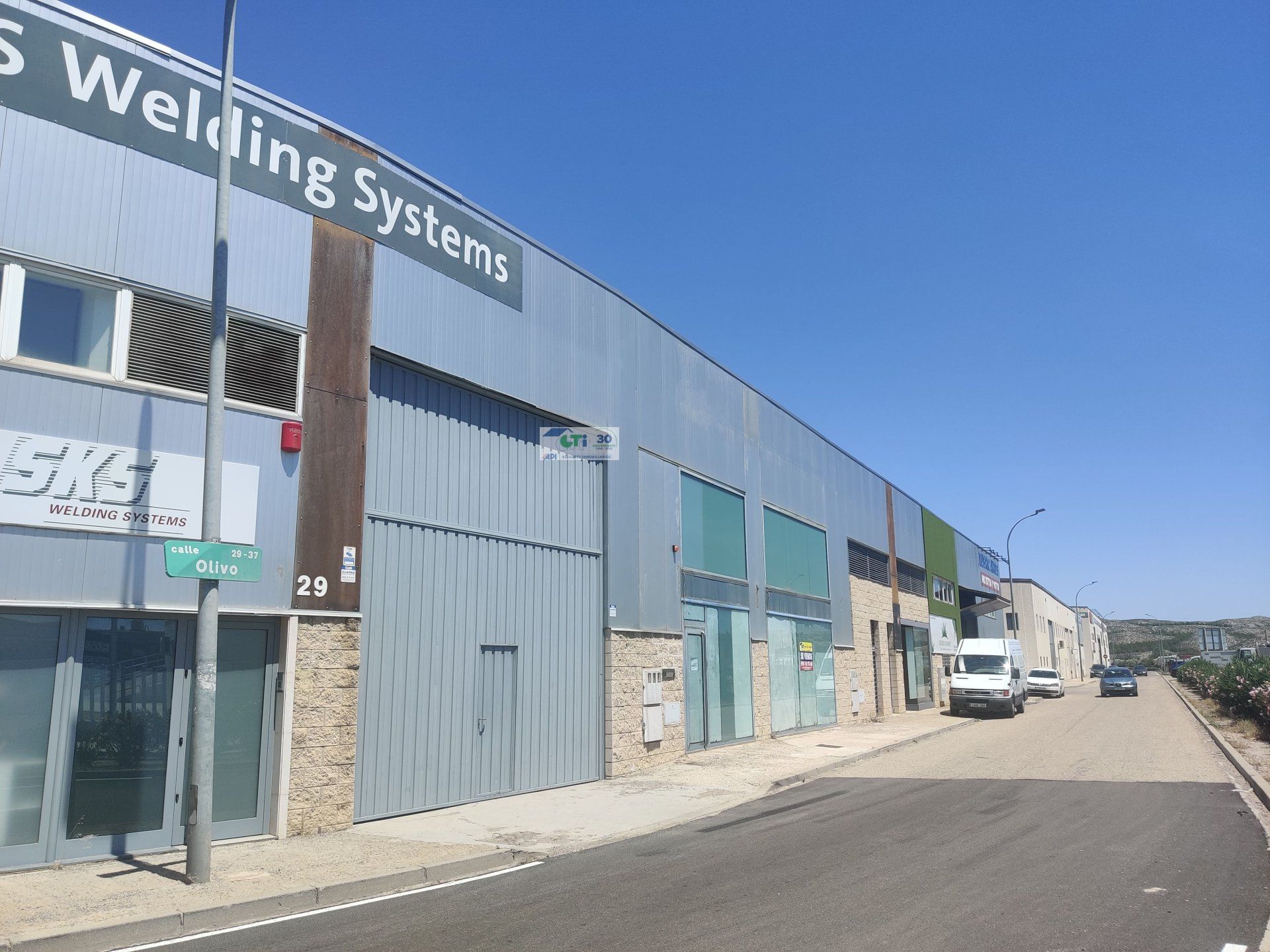 Exterior view of Industrial buildings for sale in La Puebla de Alfindén