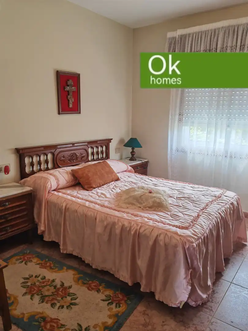 Bedroom of Houses for sale in Coirós  with Heating, Private garden and Terrace