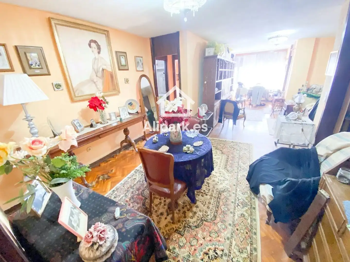 Habitación de Piso en venta en Alicante / Alacant con Aire acondicionado, Terraza y Balcón