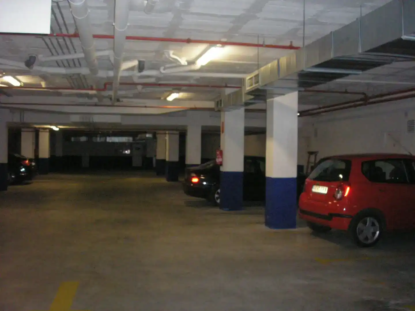 Aparcament de Apartament en venda en Alicante / Alacant amb Aire condicionat, Piscina i Balcó
