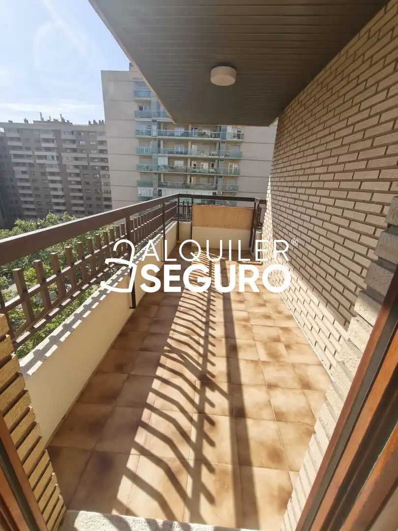 Terraza de Piso de alquiler en Zaragoza con Aire acondicionado, Calefacción y Terraza