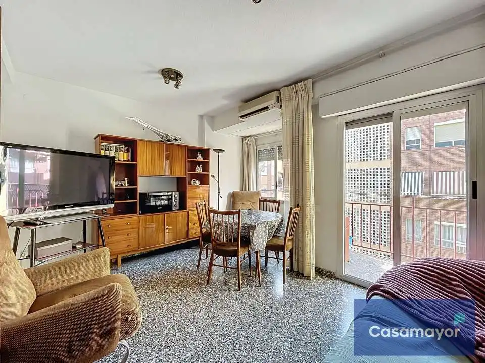 Sala d'estar de Pis en venda en Alicante / Alacant amb Aire condicionat, Calefacció i Terrassa