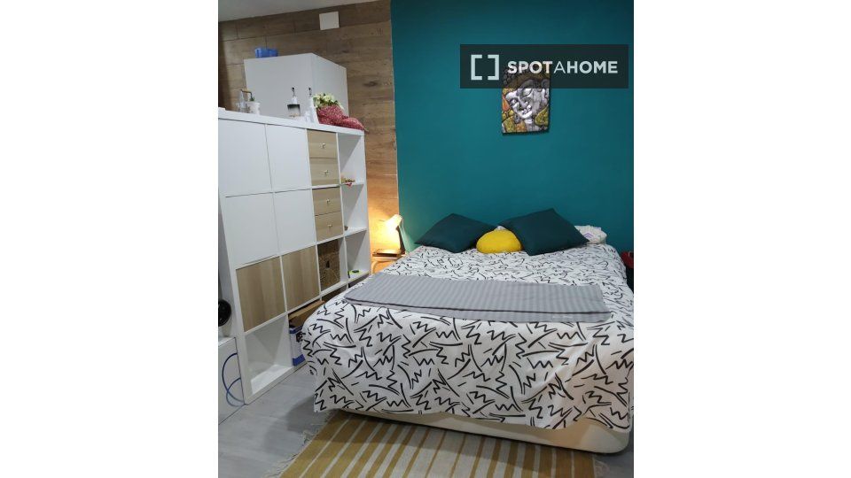 Bedroom of Flat to rent in Sabadell  with Air Conditioner, Heating and Furnished