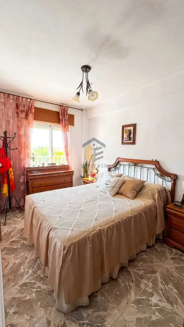 Flat with lift for sale in Bailén - Miraflores, imagen 3
