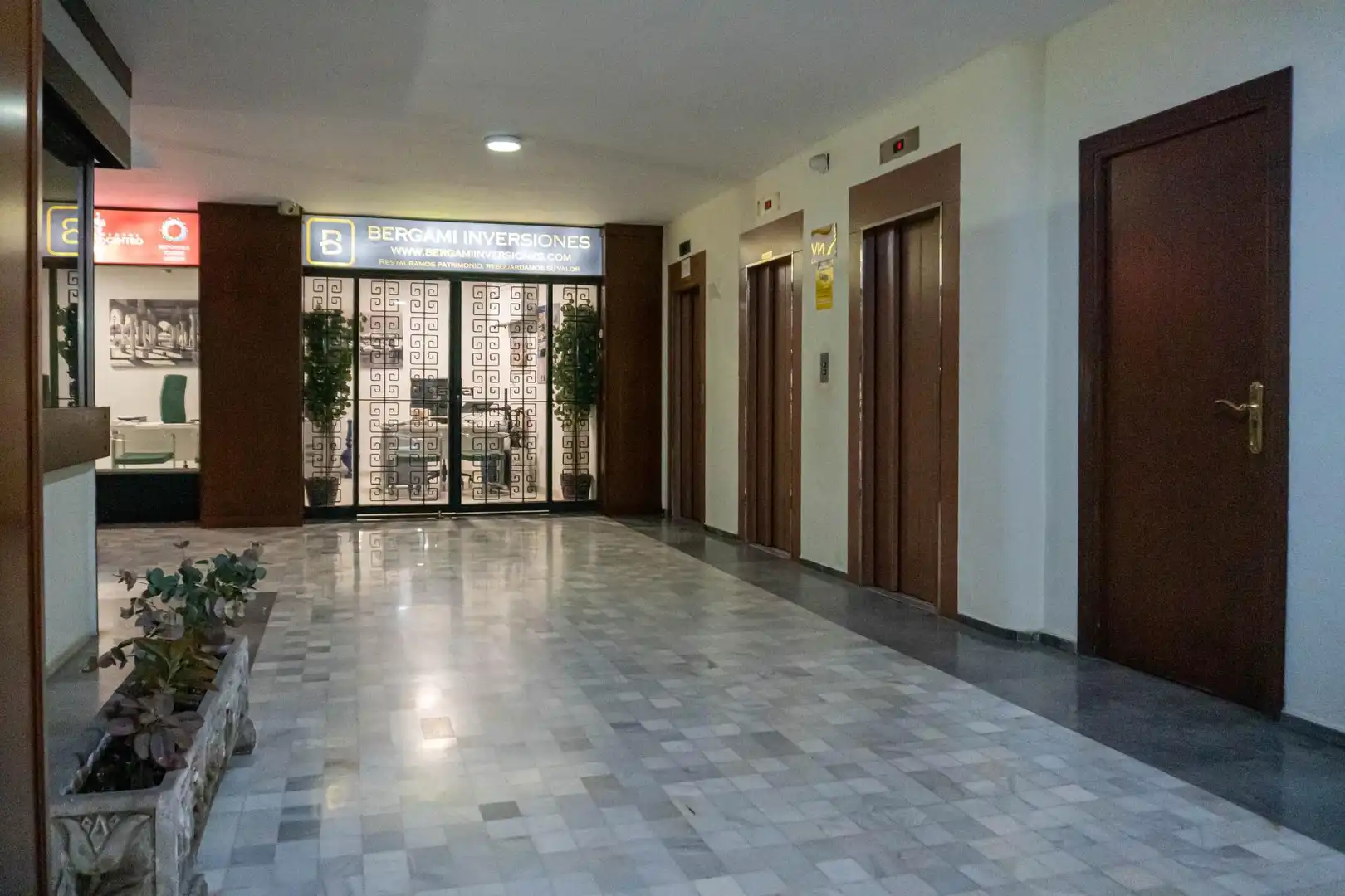 Flat for rent in Sevilla  with Air Conditioner and Heating