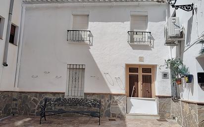 Vista exterior de Casa adosada en venda en Casarabonela amb Terrassa, Moblat i Rentadora