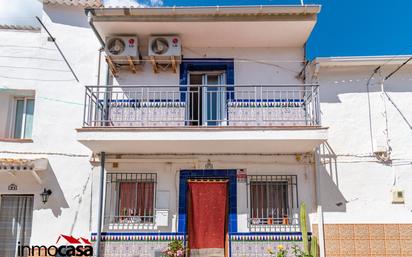 Vista exterior de Casa o xalet en venda en Chimeneas amb Balcó