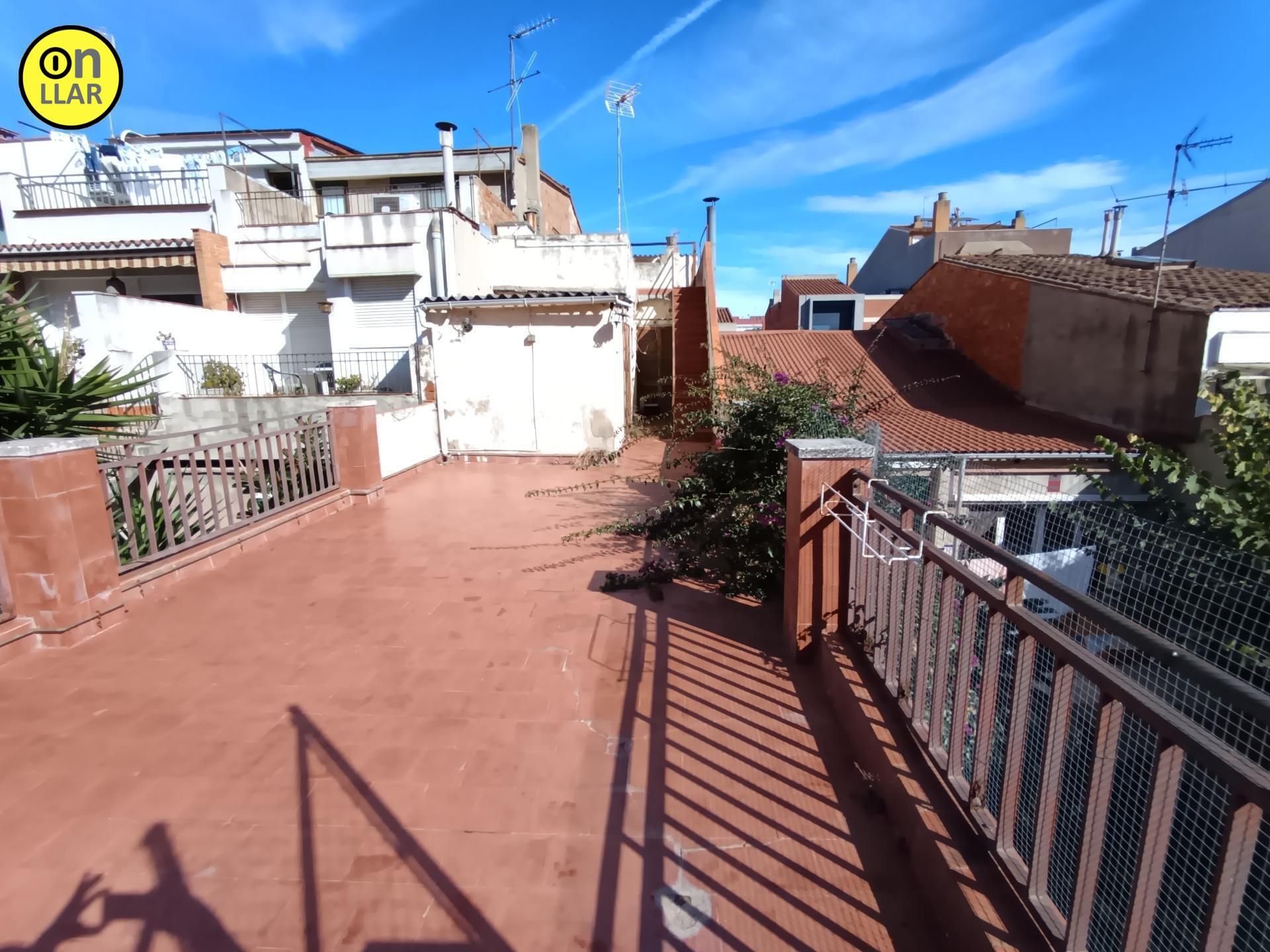 Terrace of House or chalet for sale in Sabadell  with Terrace, Storage room and Balcony