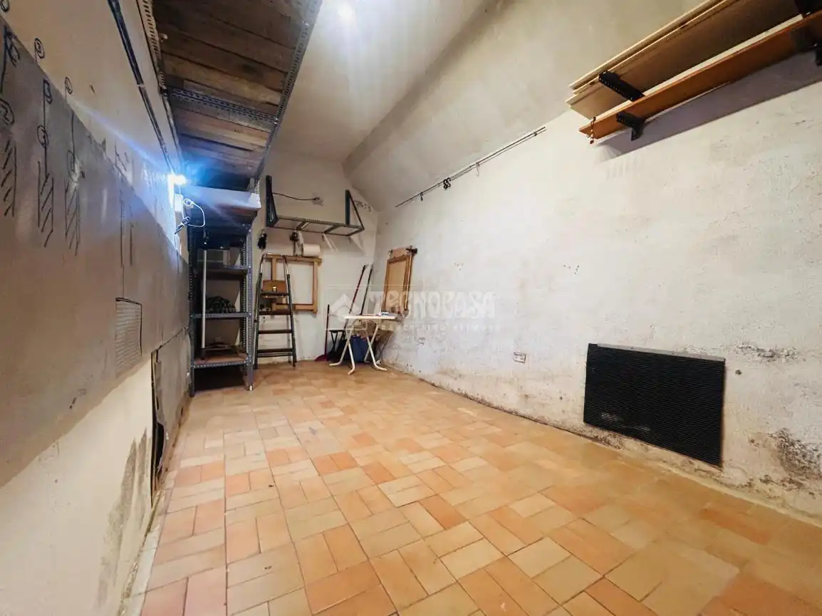 Garage for sale in Bilbao 
