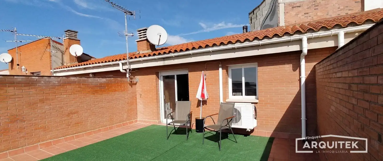 Terraza de Casa adosada en venta en Torrefarrera con Aire acondicionado, Calefacción y Jardín privado
