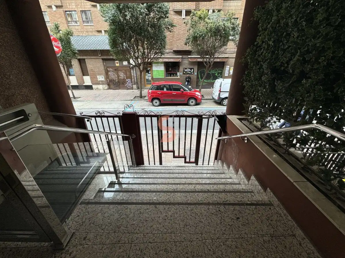Local comercial de lloguer a RUIZ HERNÁNDEZ, imagen 21
