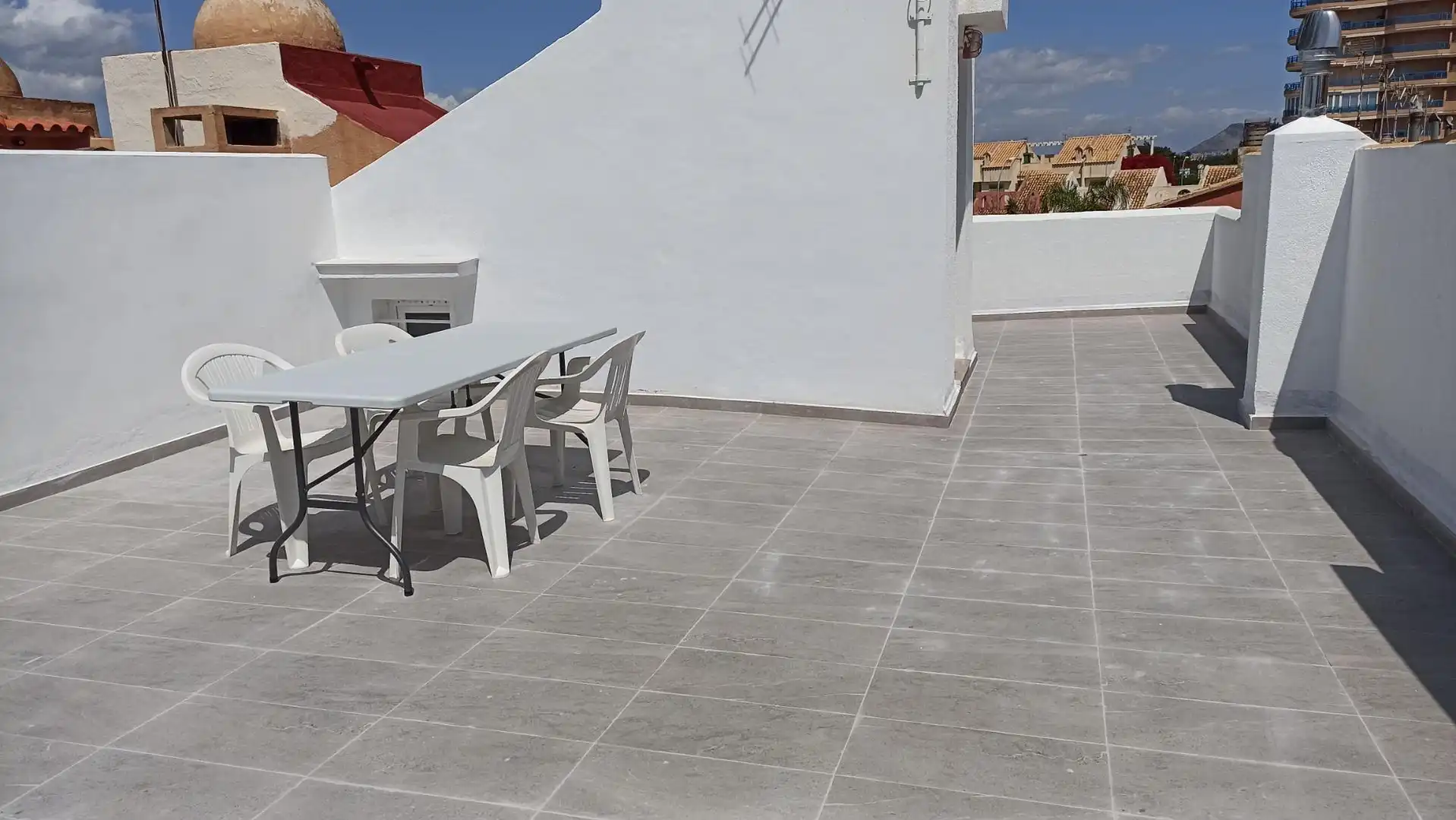 Terrassa de Casa adosada en venda en Tavernes de la Valldigna amb Aire condicionat, Calefacció i Terrassa