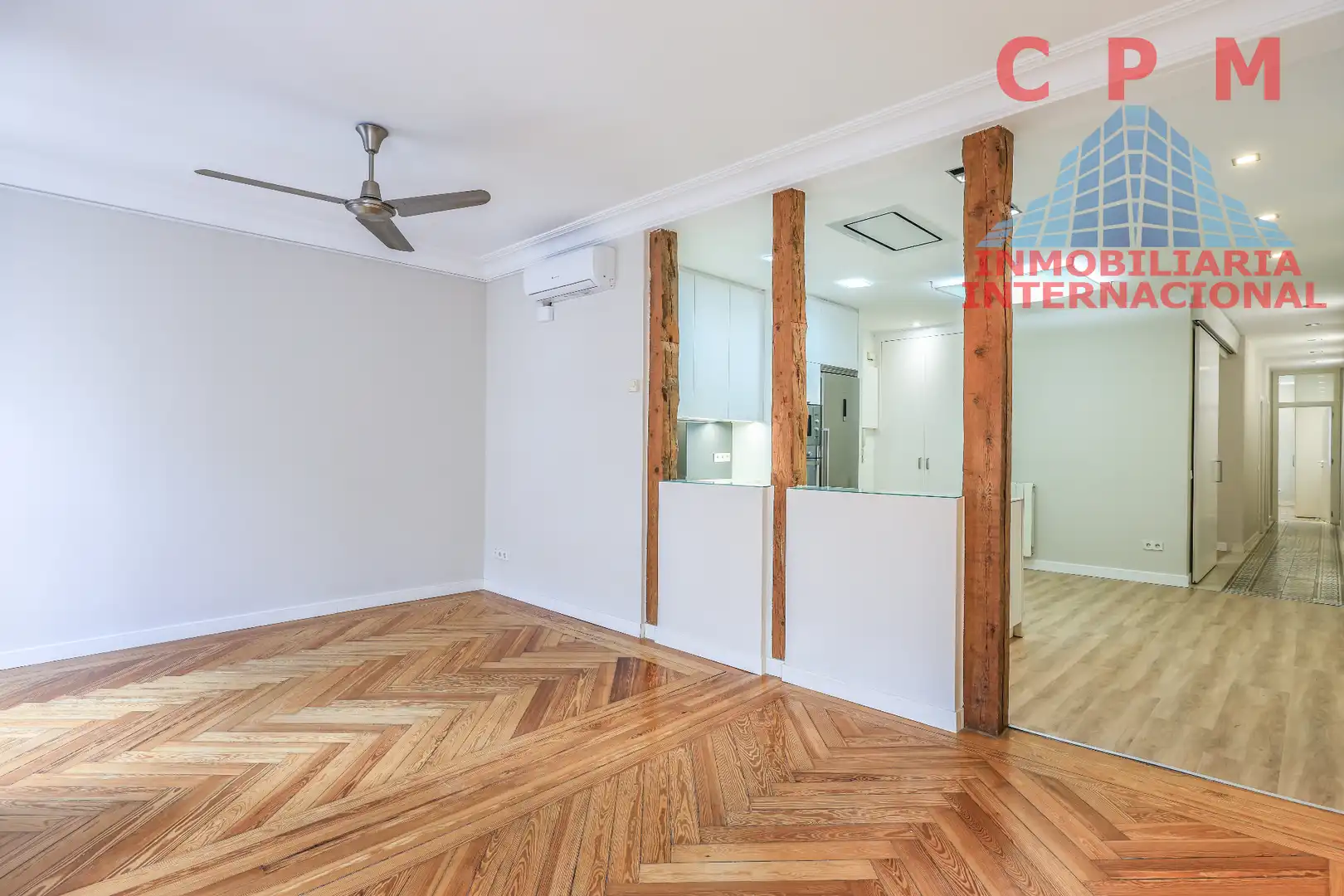 Piso con terraza en alquiler en Centro, imagen 2