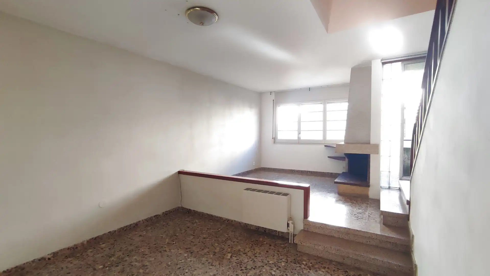 Sala de estar de Casa adosada en venta en Súria con Calefacción, Terraza y Trastero