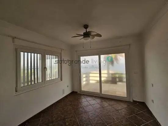 Sala de estar de Casa o chalet en venta en Manilva con Terraza