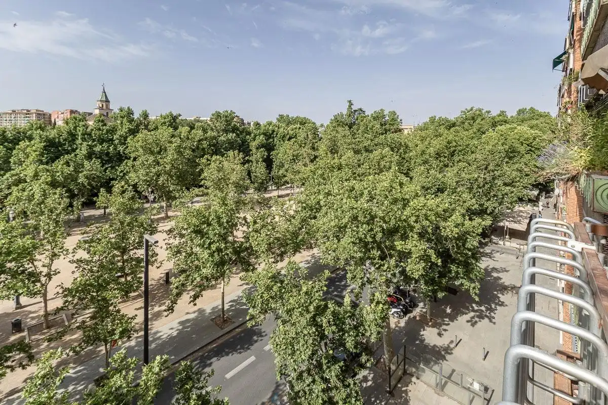 Außenansicht von Wohnung zur Miete in Granada mit Heizung und Terrasse
