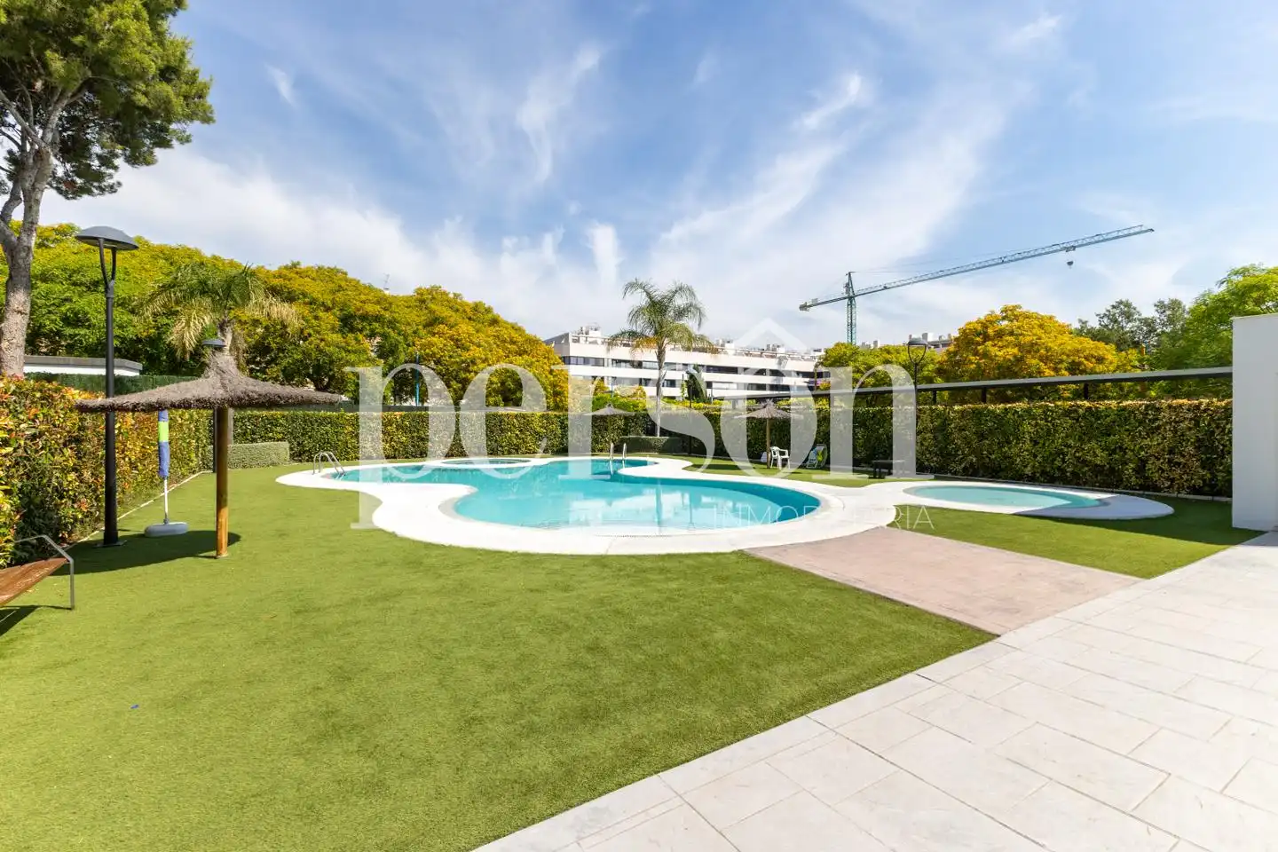 Piscina de Ático en venta en Torrent con Aire acondicionado, Terraza y Trastero