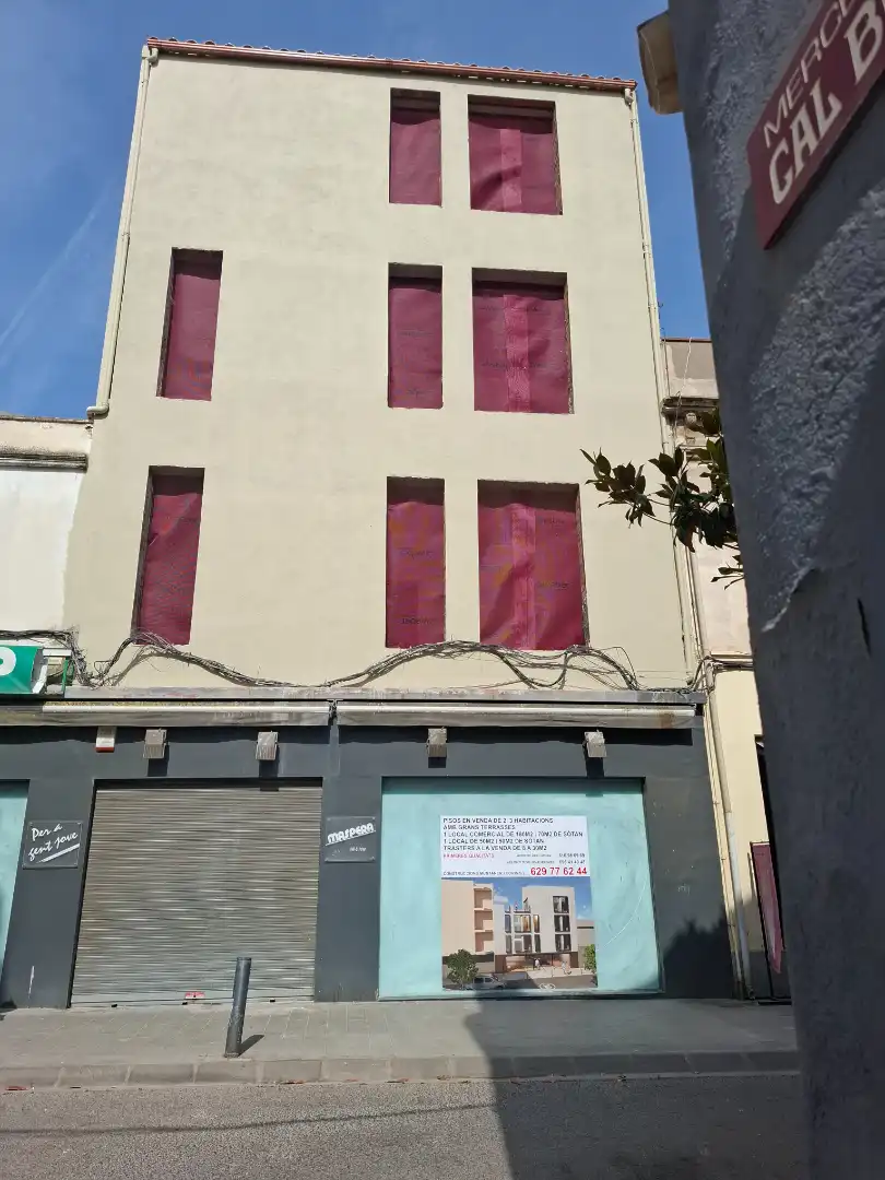 Pis amb terrassa en venda a Carrer Miguel de Cervantes 32, imagen 4