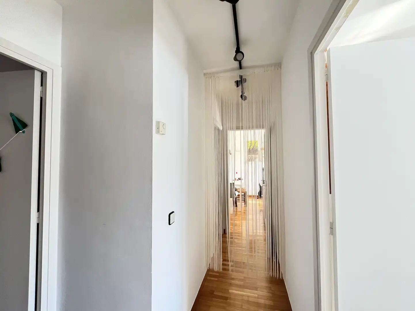 Piso en venta en Santa Coloma de Cervelló con Calefacción, Parquet y Horno
