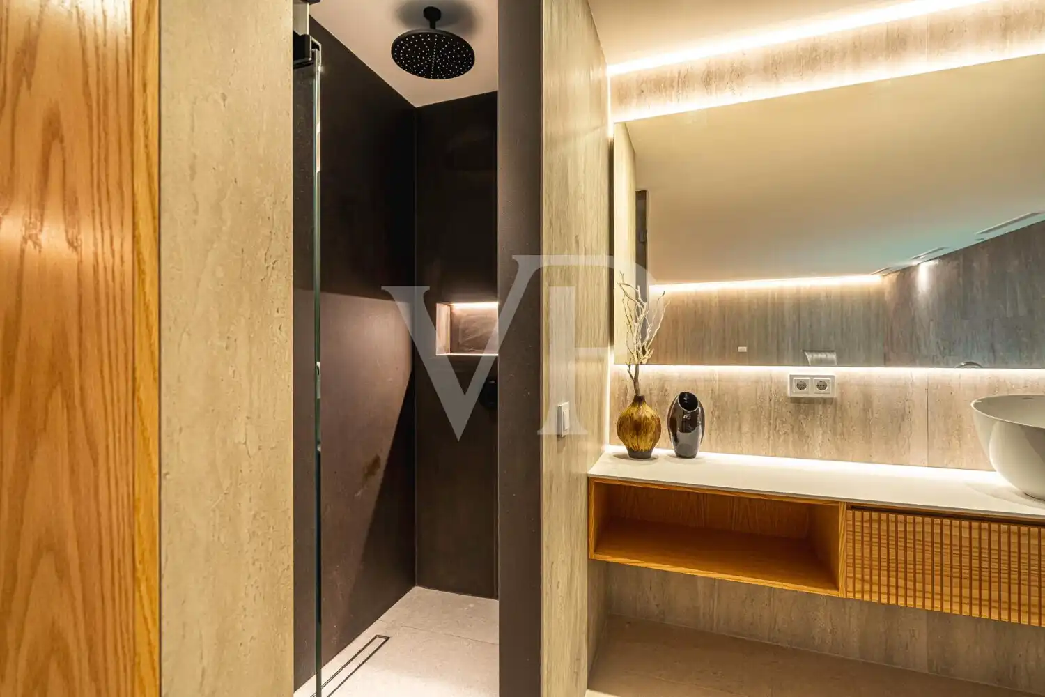 Badezimmer von Haus oder Chalet zum Verkauf in Guía de Isora mit Klimaanlage, Terrasse und Sauna