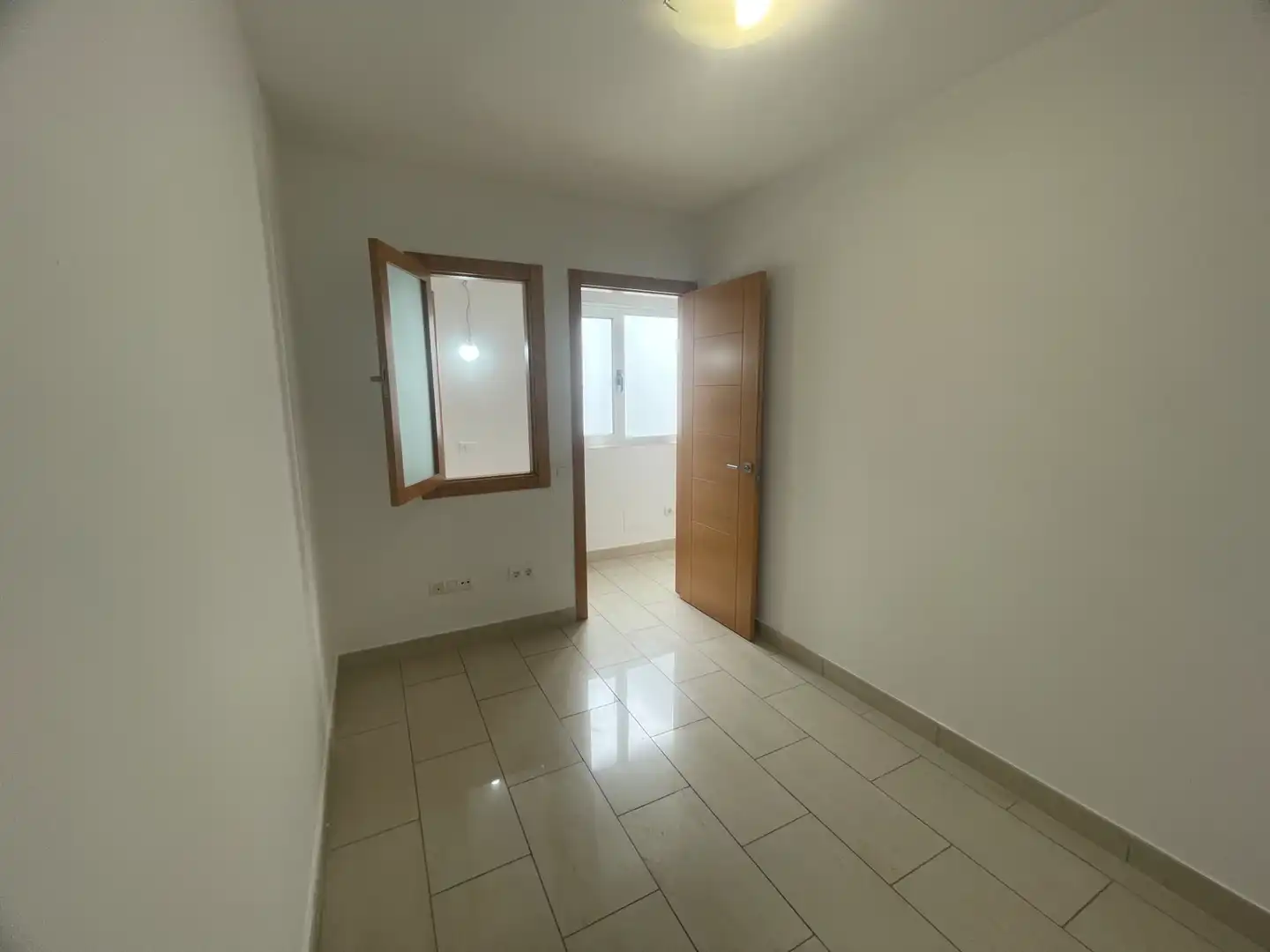 Habitación de Ático en venta en Telde con Terraza, Horno y Internet
