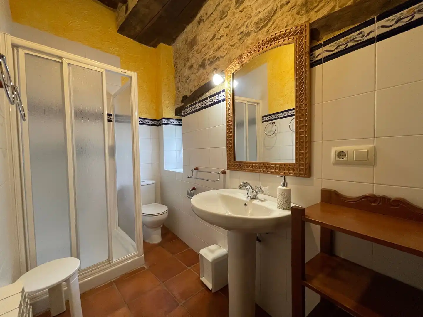 Badezimmer von Country house zum Verkauf in Villarcayo de Merindad de Castilla la Vieja mit Terrasse, Möbliert und Balkon